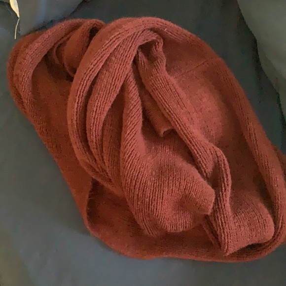 Infinity Scarf - Picture 2 of 2